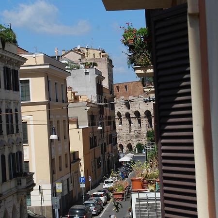 Nuances The Colosseum Apartment โรม ภายนอก รูปภาพ