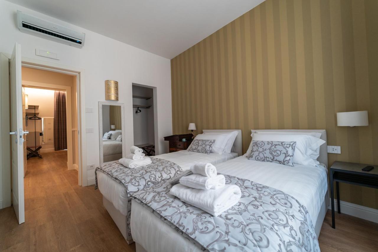 Nuances The Colosseum Apartment โรม ภายนอก รูปภาพ