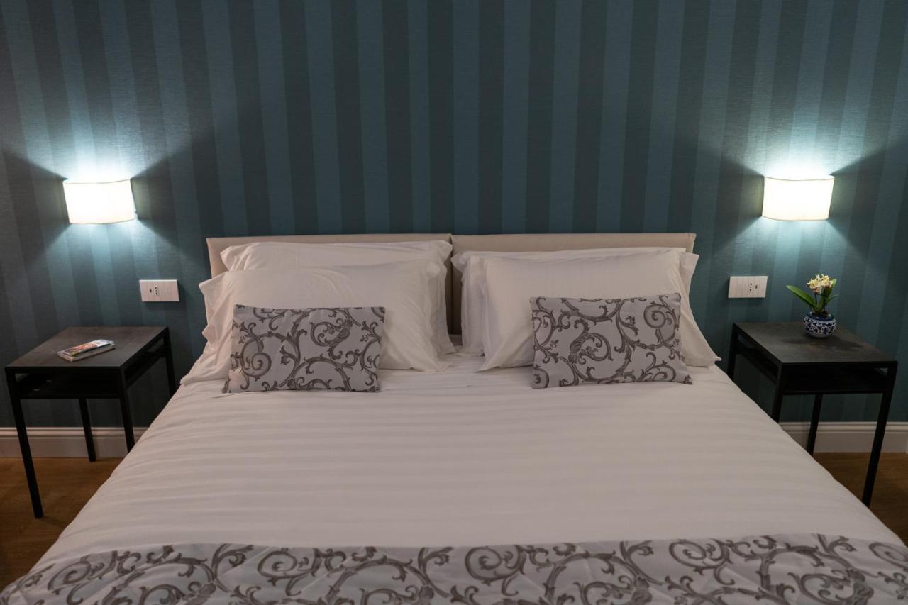Nuances The Colosseum Apartment โรม ภายนอก รูปภาพ